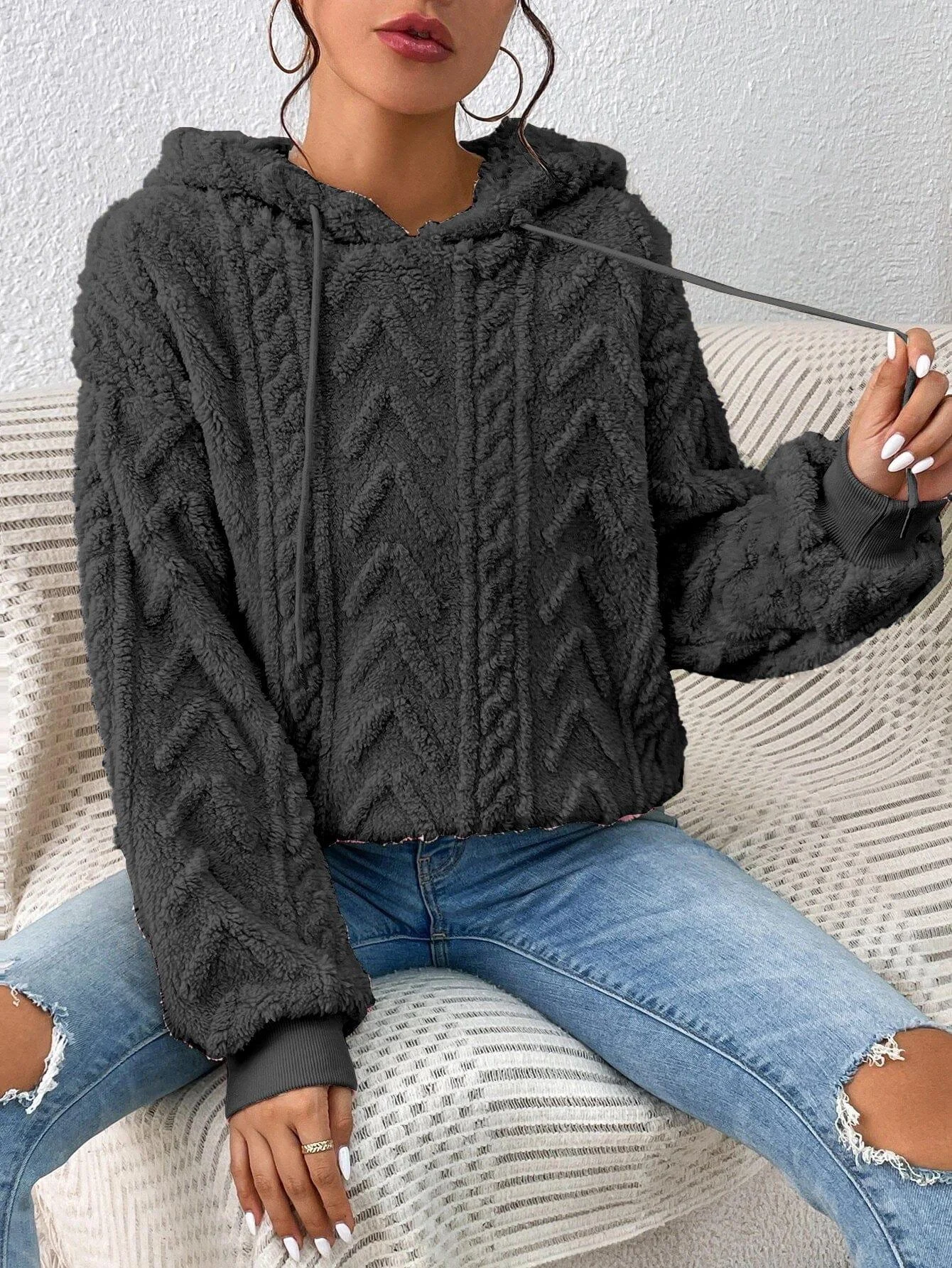 Nova Cable Knit Plush Hoodie - Glova