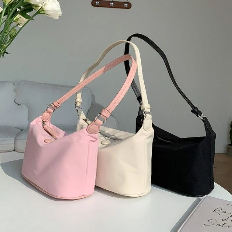 Nylon Cloth Solid Color Underarm Bag with Zipper - Glova