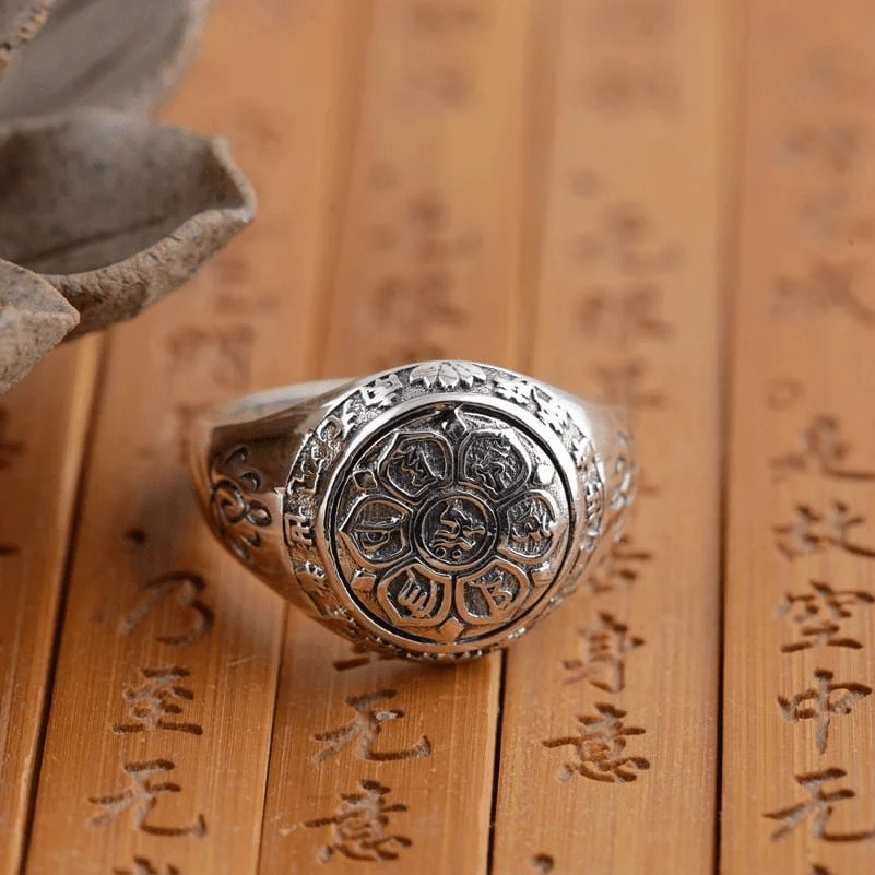 Om Ma Ni Pad Me Hum Mantra Sterling Silver Ring - Glova