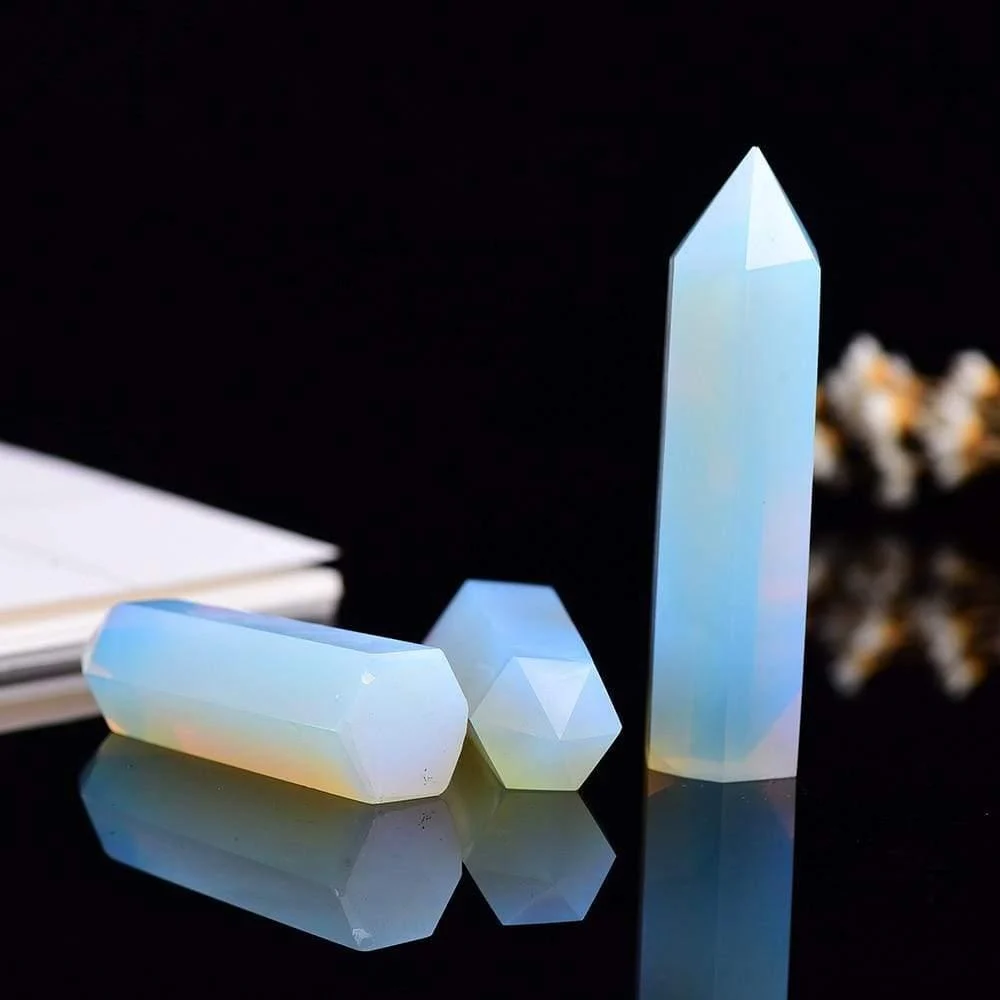 Opalite Crystal Point Tower - Glova