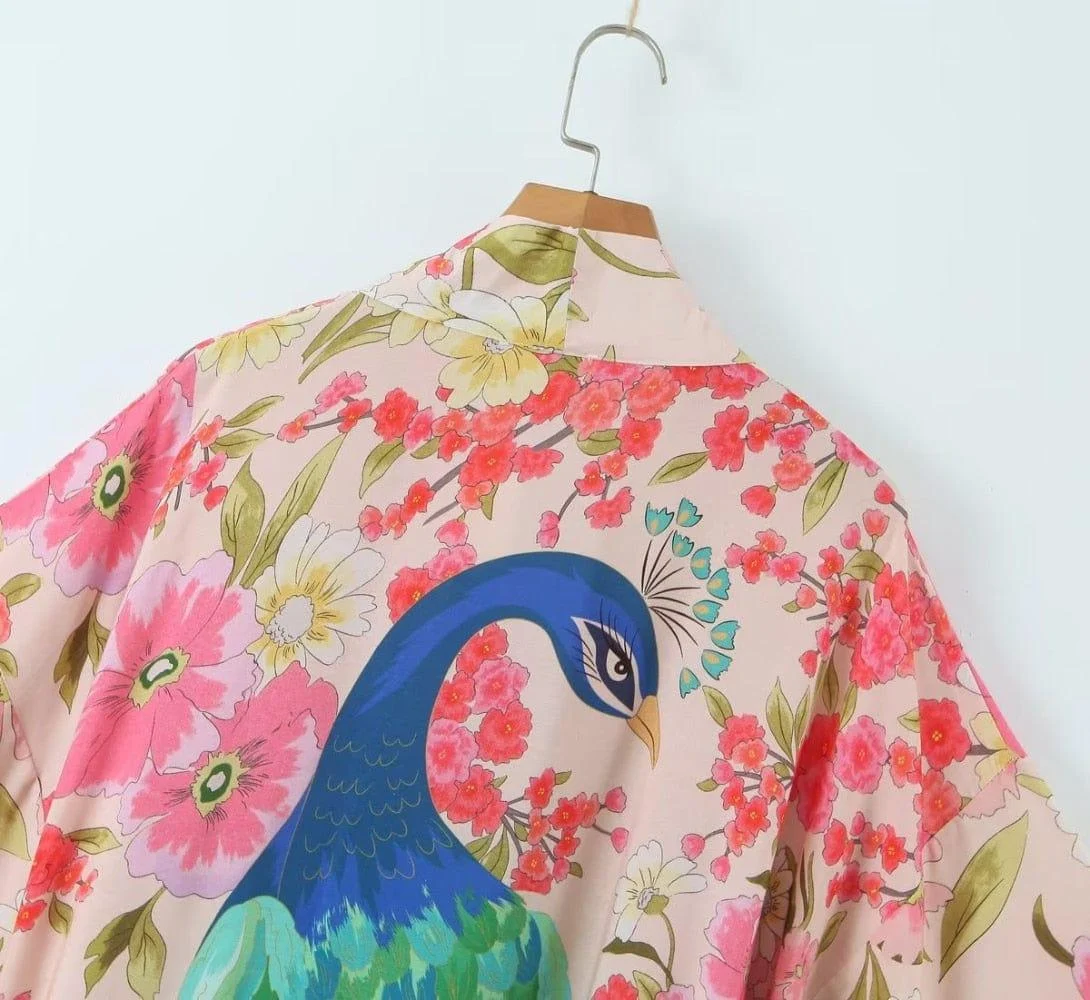 Peacock's Petal Plume Robe - Glova