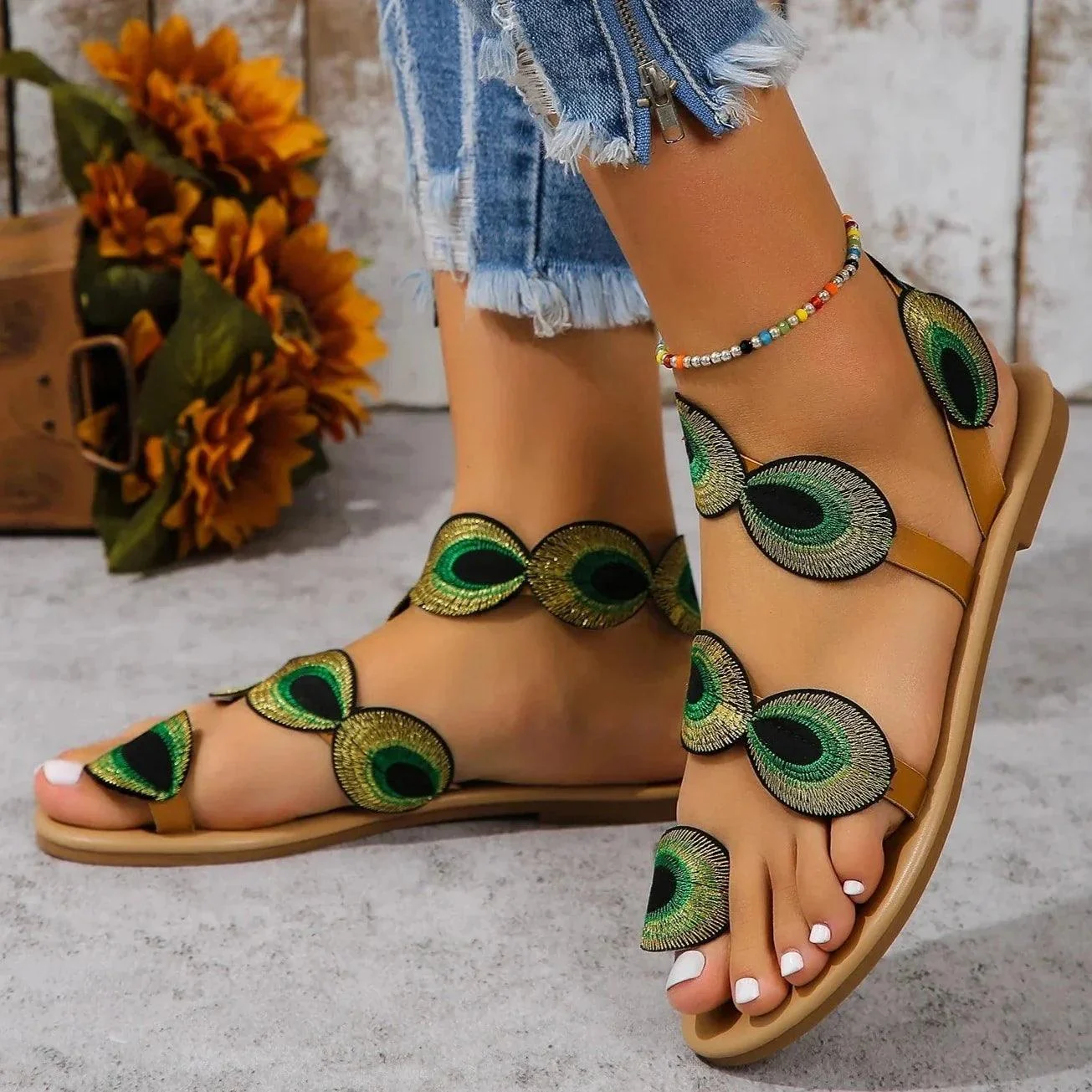 Peacock Sandals - Glova