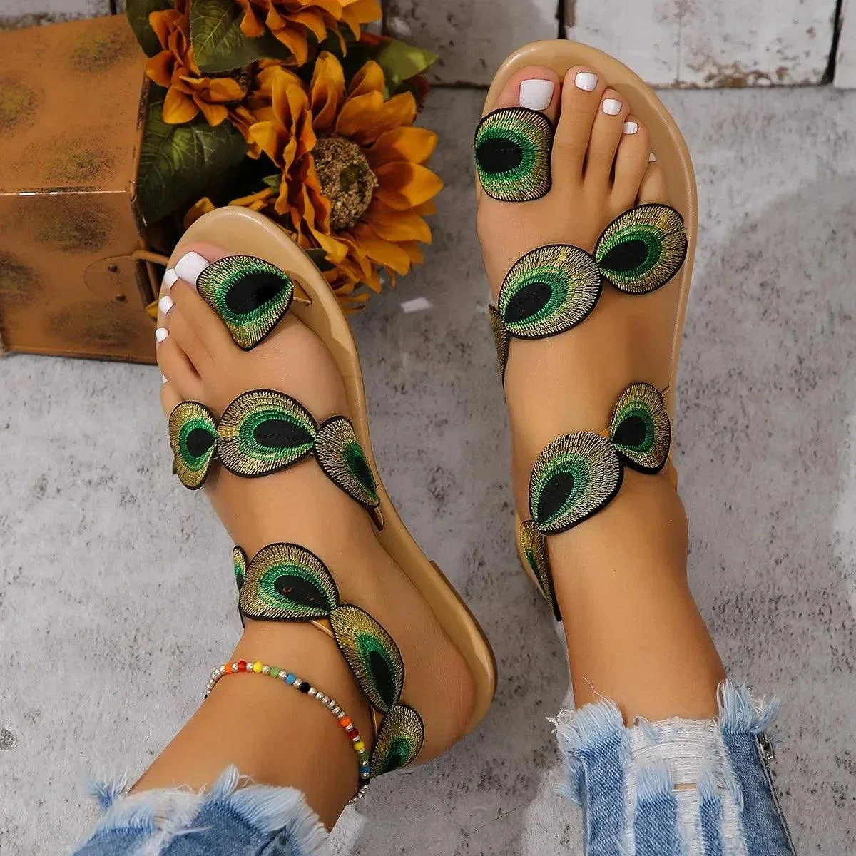 Peacock Sandals - Glova