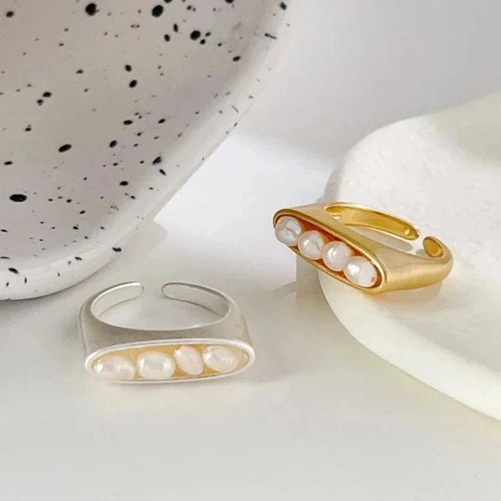 Pearl Pea Pods Rings - Gold or Silver - Glova