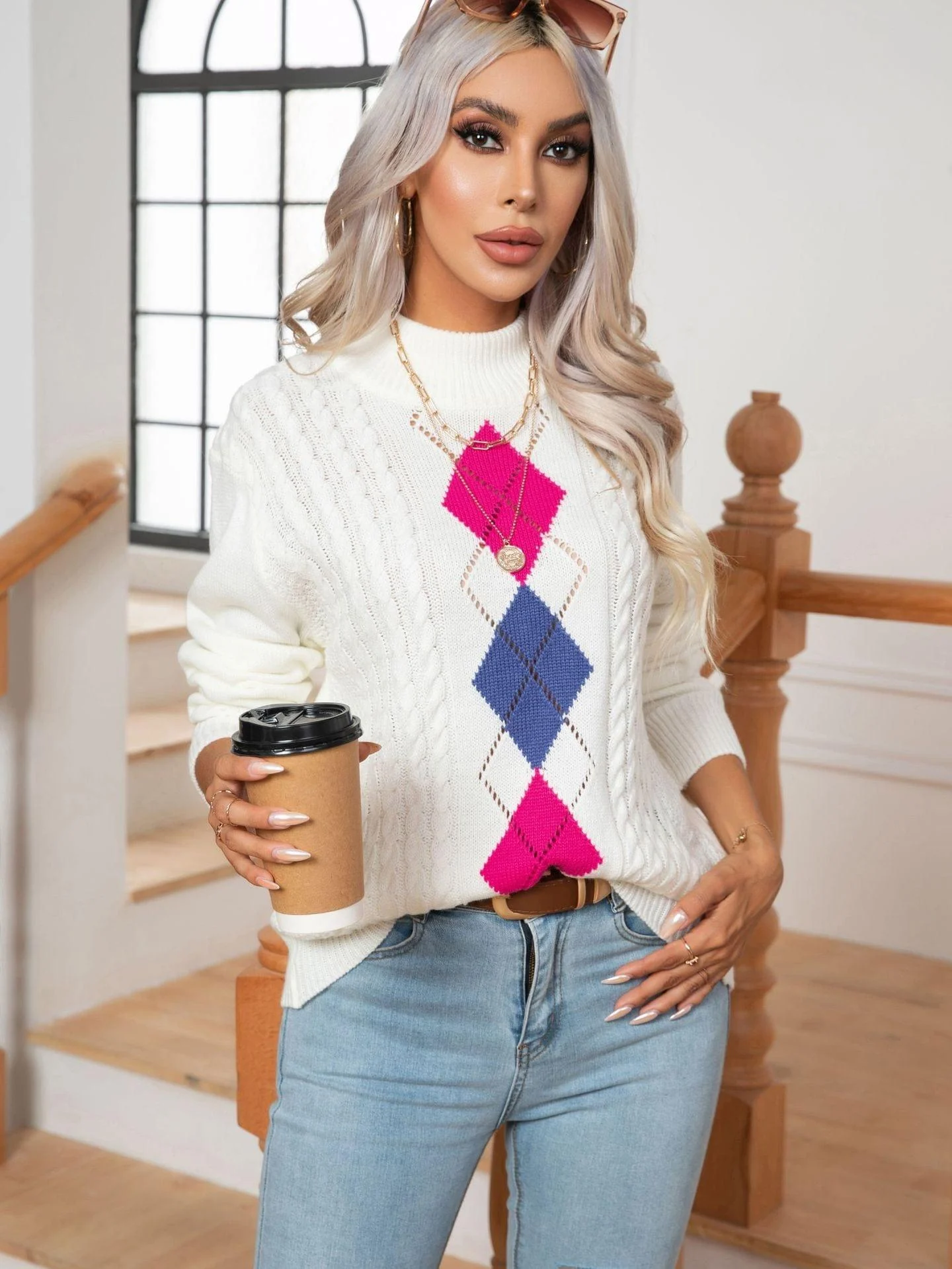 Peony Diamond Pattern Sweater - Glova