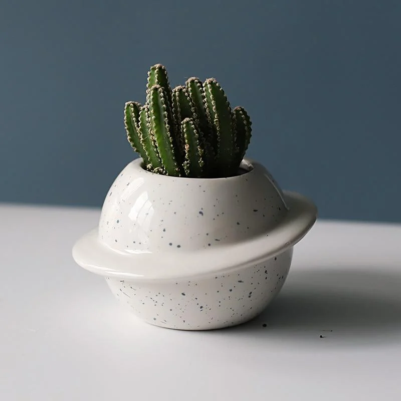 Planet Shaped Plant Pot - Glova