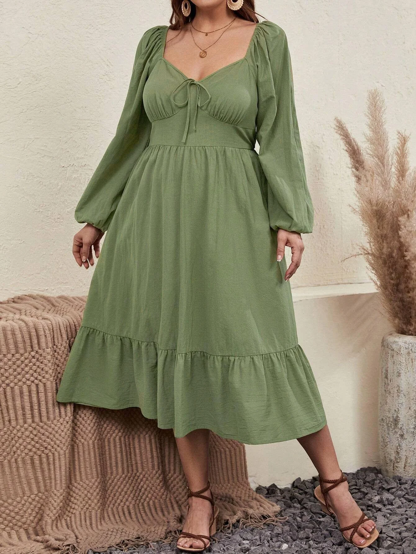 PLUS SIZE Electra Midi Dress - Glova