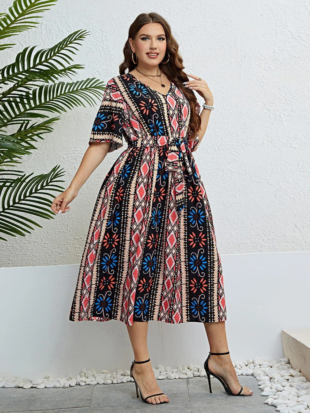 Plus Size Lydia Midi Dress - Glova