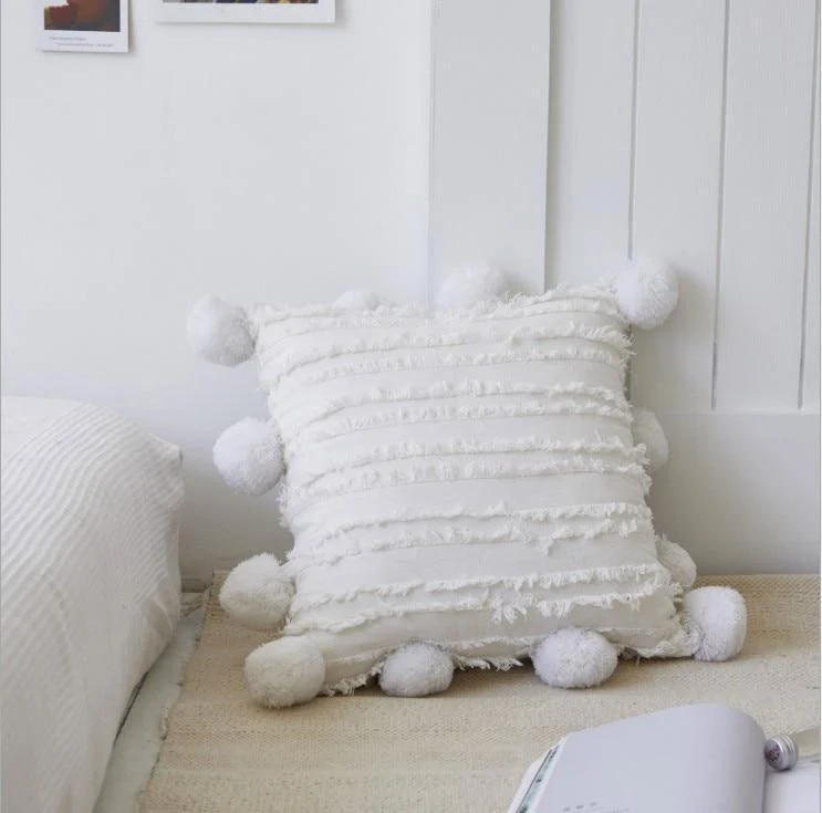 Pom Pom Pillow Cover - Glova