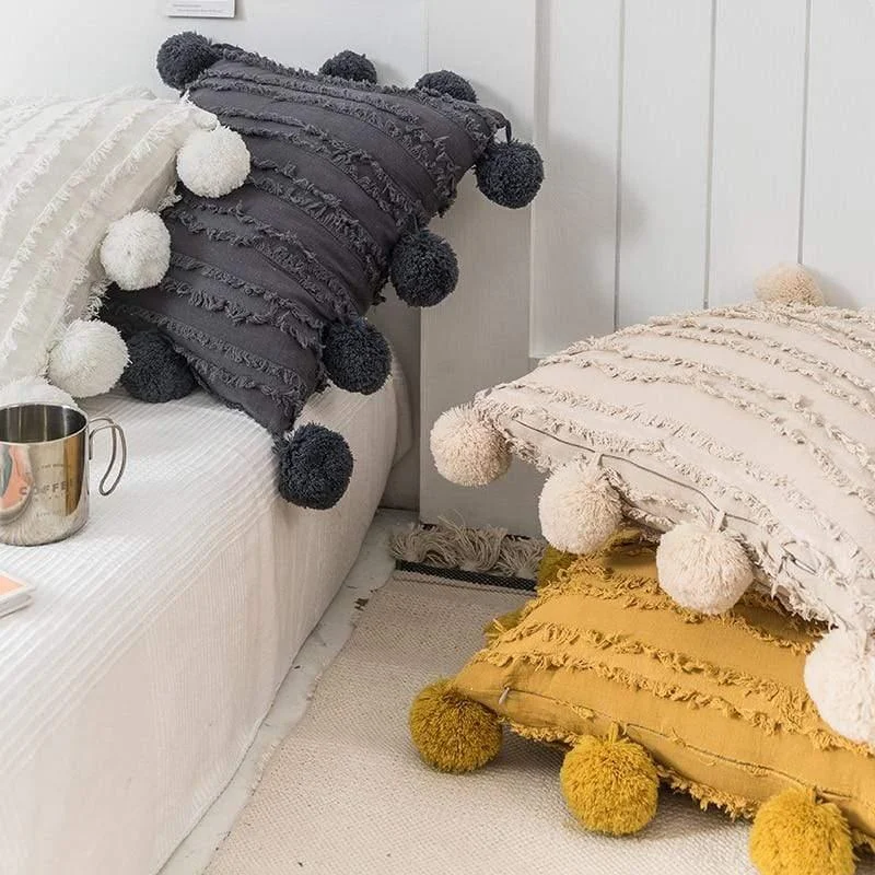 Pom Pom Pillow Cover - Glova