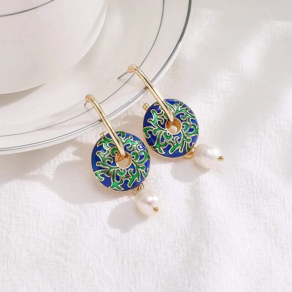 Round Style Earrings - Glova