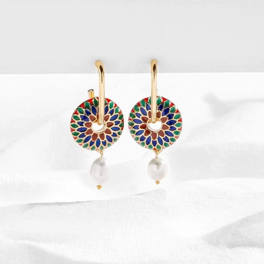 Round Style Earrings - Glova