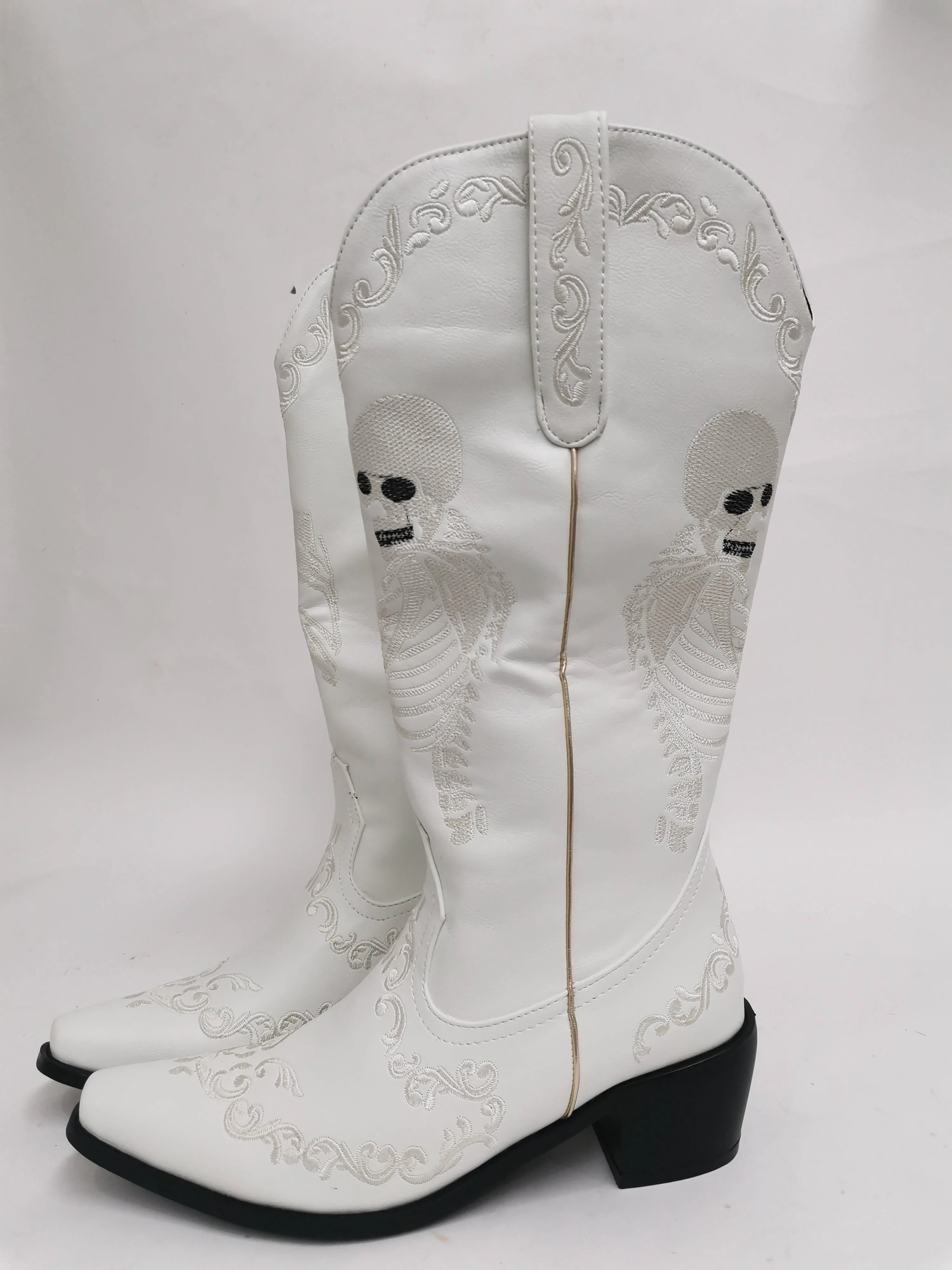 Savvanah Skull Western Cowgirl Boots - Glova