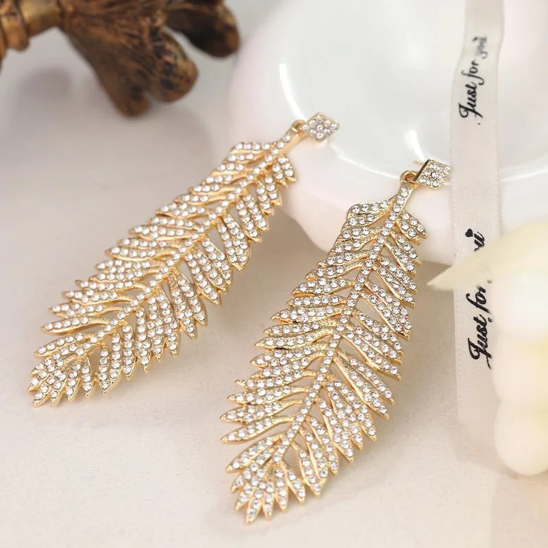 Signe Crystal Feather Earrings - Glova