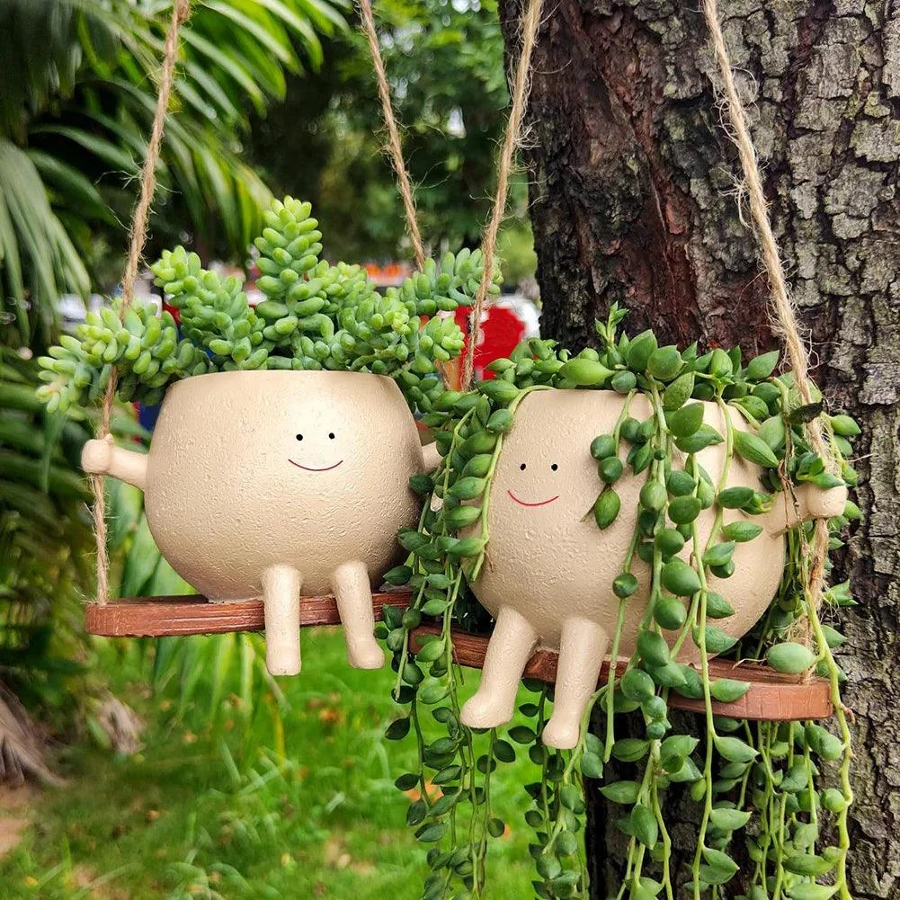 Smiley Face Swinging Planter - Glova