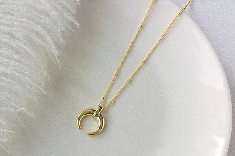 Sterling Silver Crescent Moon Necklace - Glova