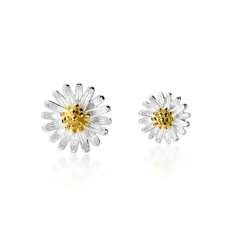 Sterling Silver Daisy Chrysanthemum Earrings - Glova