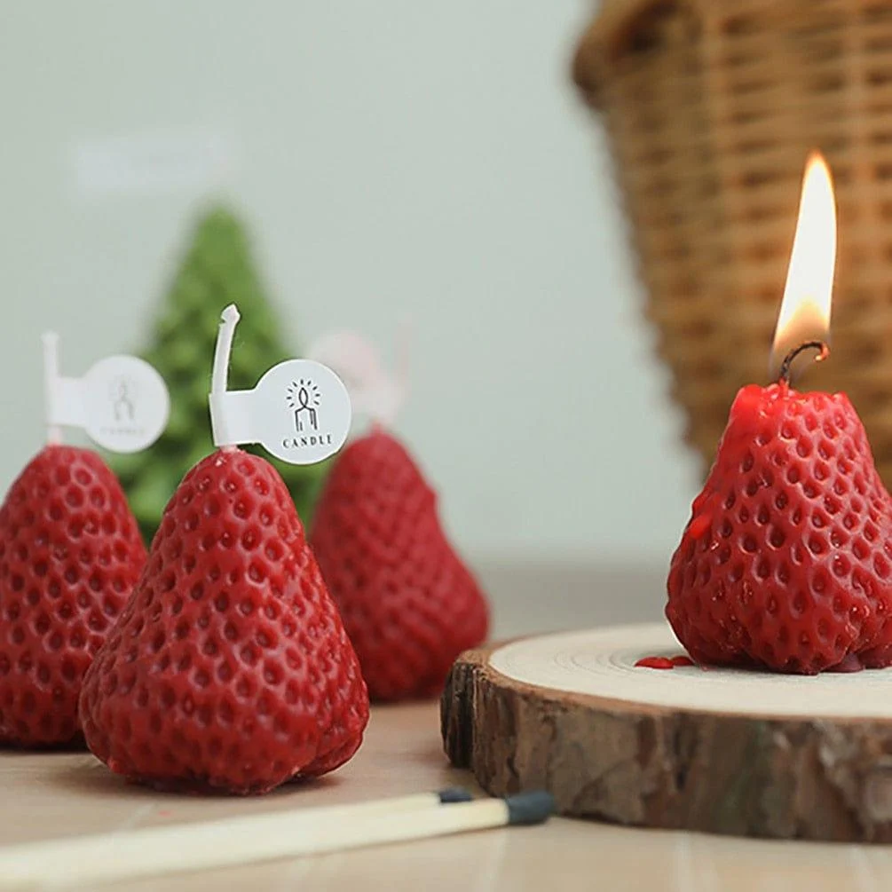 Strawberry Aromatic Candle - Glova