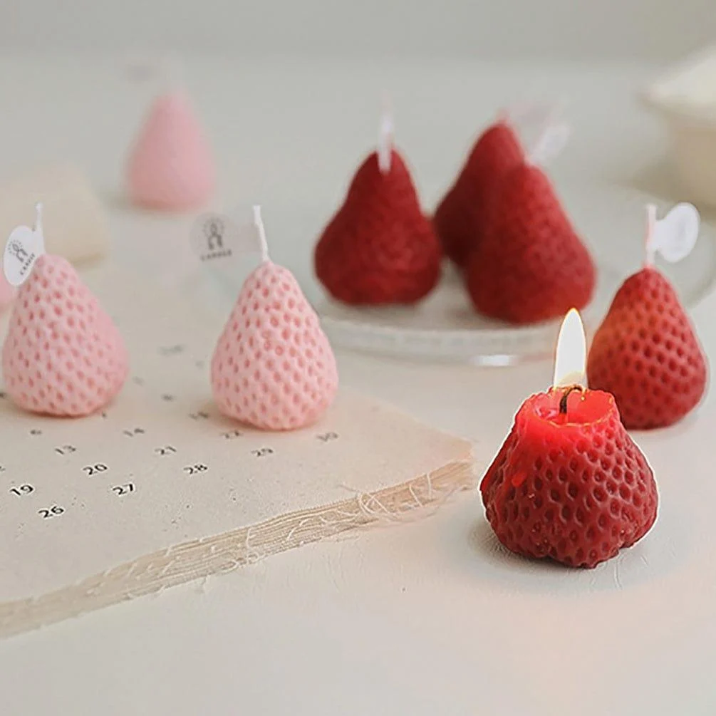 Strawberry Aromatic Candle - Glova