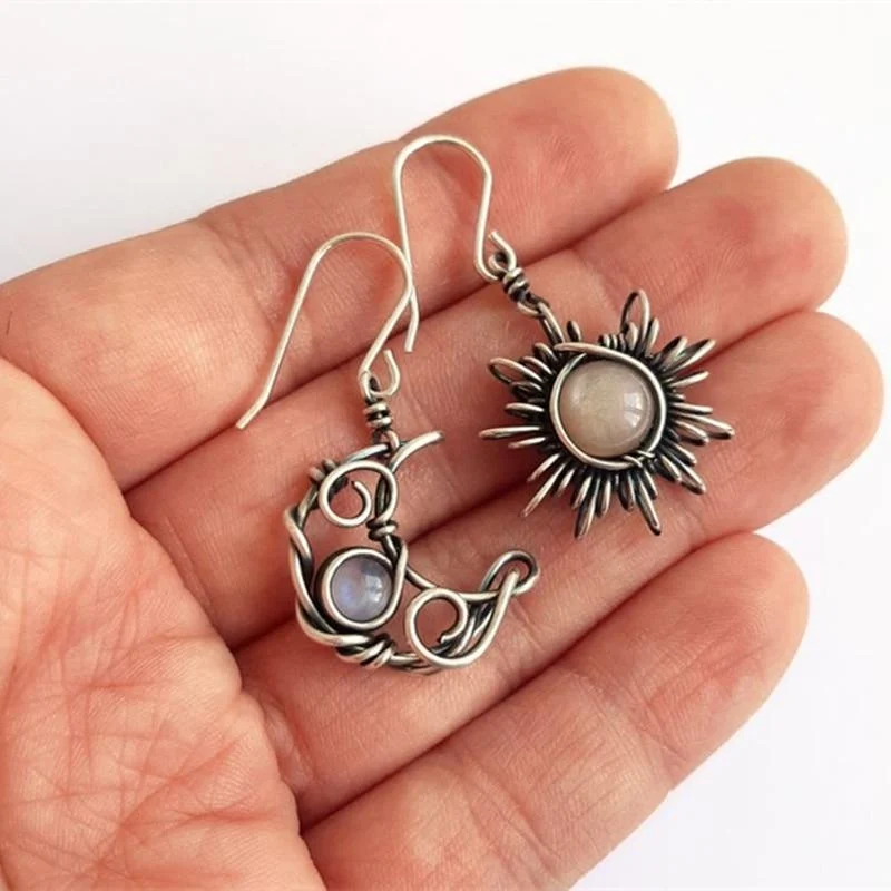 Sun & Moon Earrings - Glova