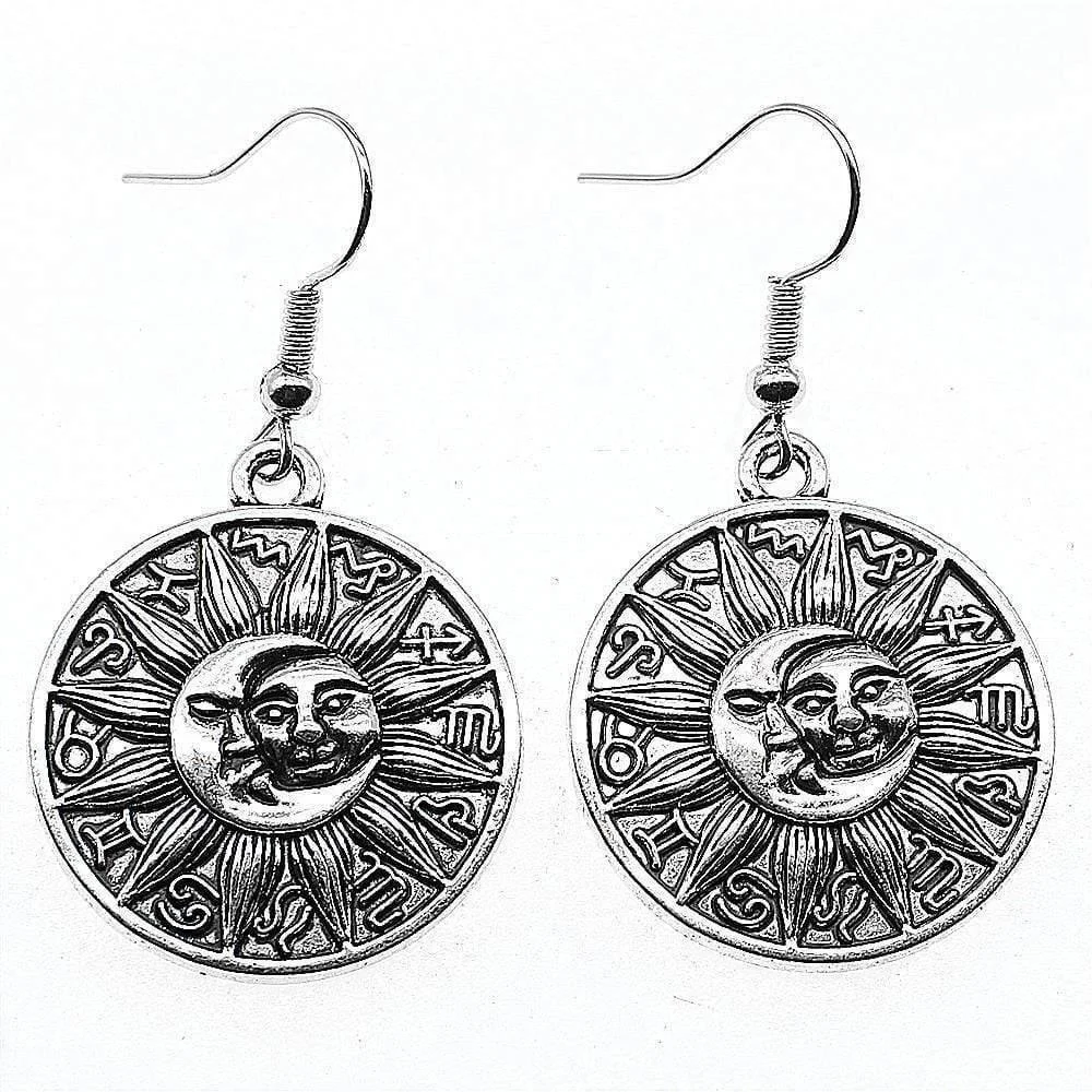 Sun and Moon Round Earrings - Glova