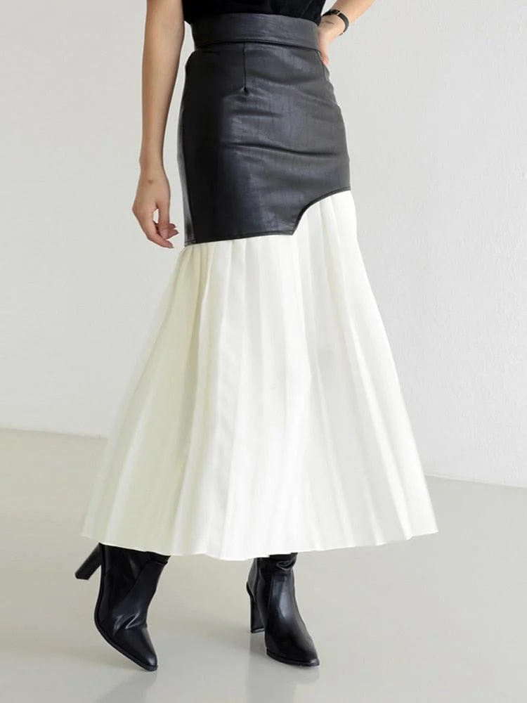 Tami Pleated Skirt with Faux Leather Patchwork - 2 Colors - Glova