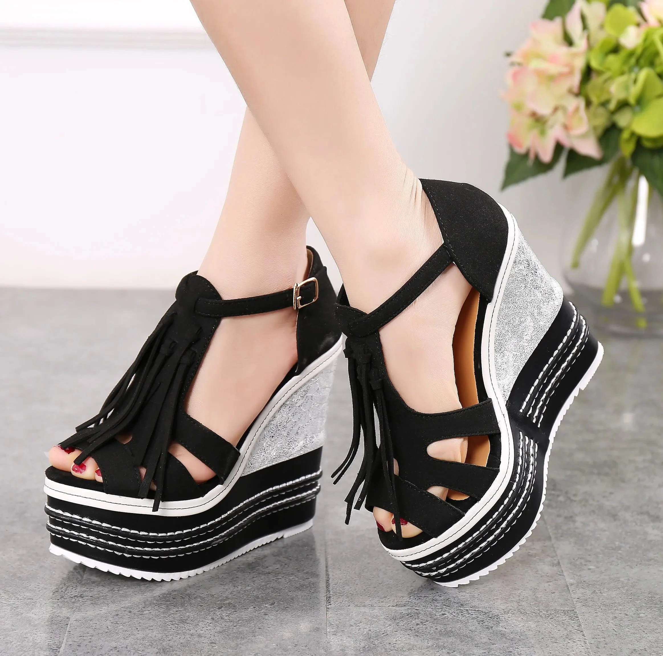 Tassel Wedge Heels Platform T Strap Open Toe Sandals - Glova