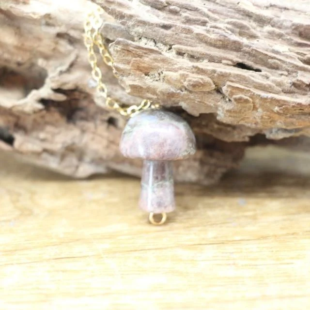 Tiny Mushroom Crystal Chain Necklace - Glova