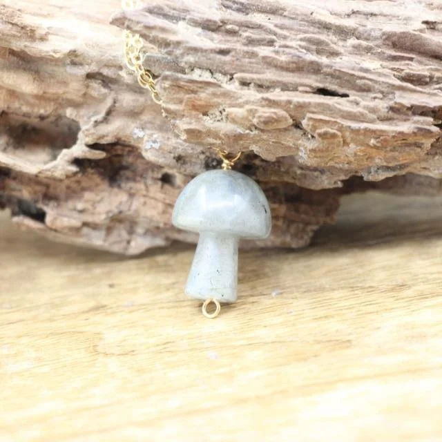 Tiny Mushroom Crystal Chain Necklace - Glova