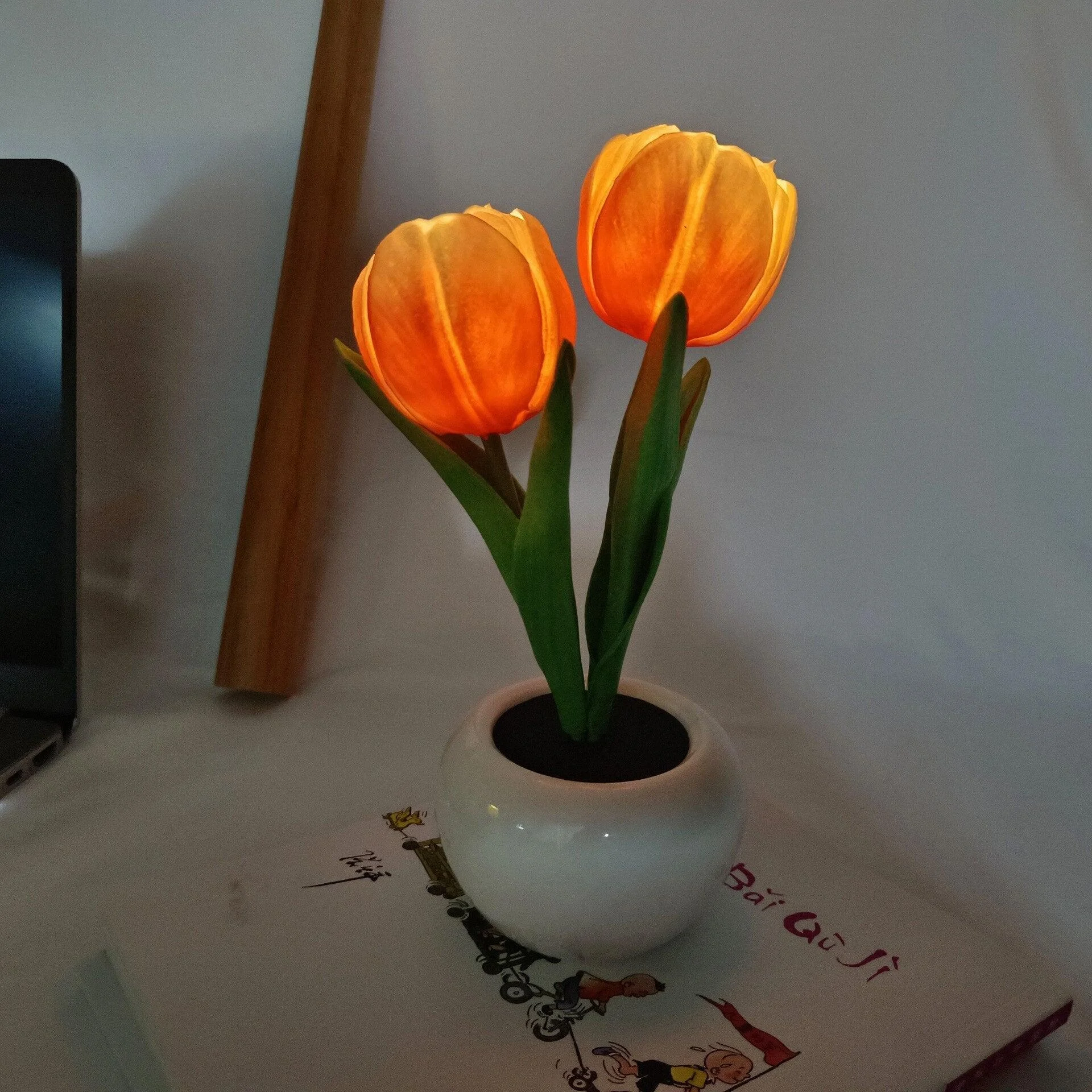 Tulip LED Night Light - Glova