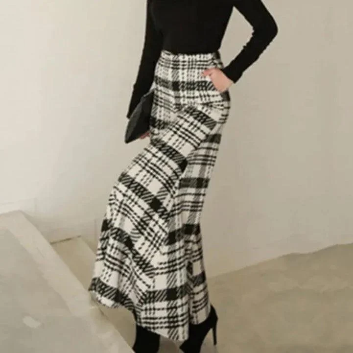 Uiara Flare Cropped Plaid Pants - Glova