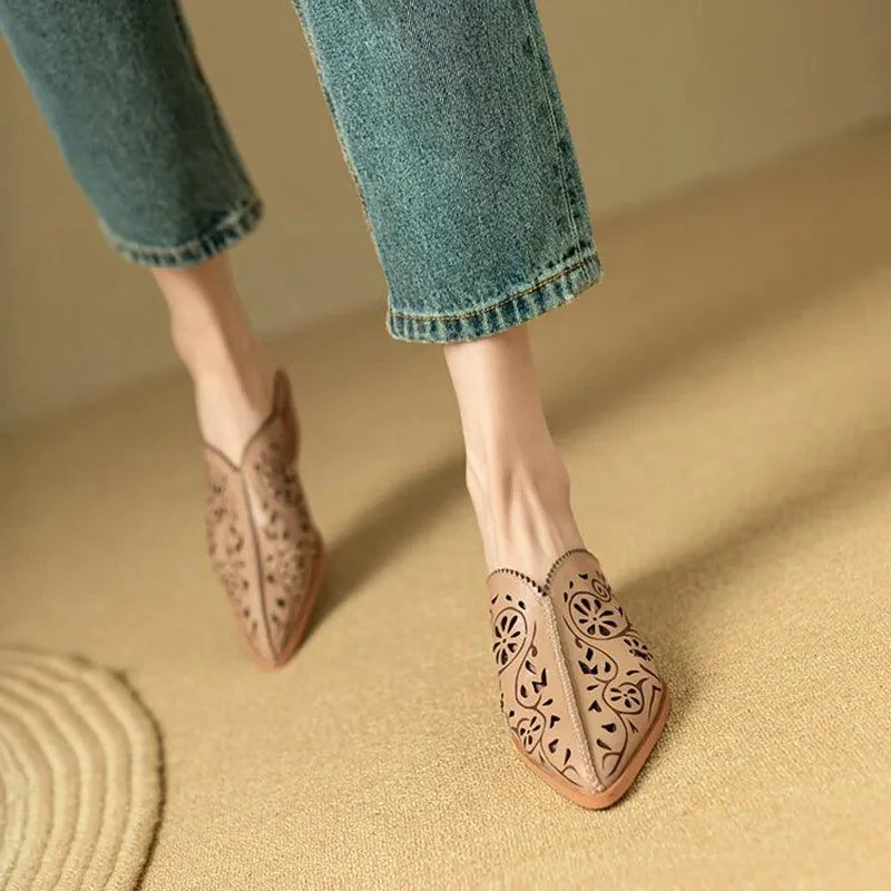 Vail Vine Motif Western Mules - Glova