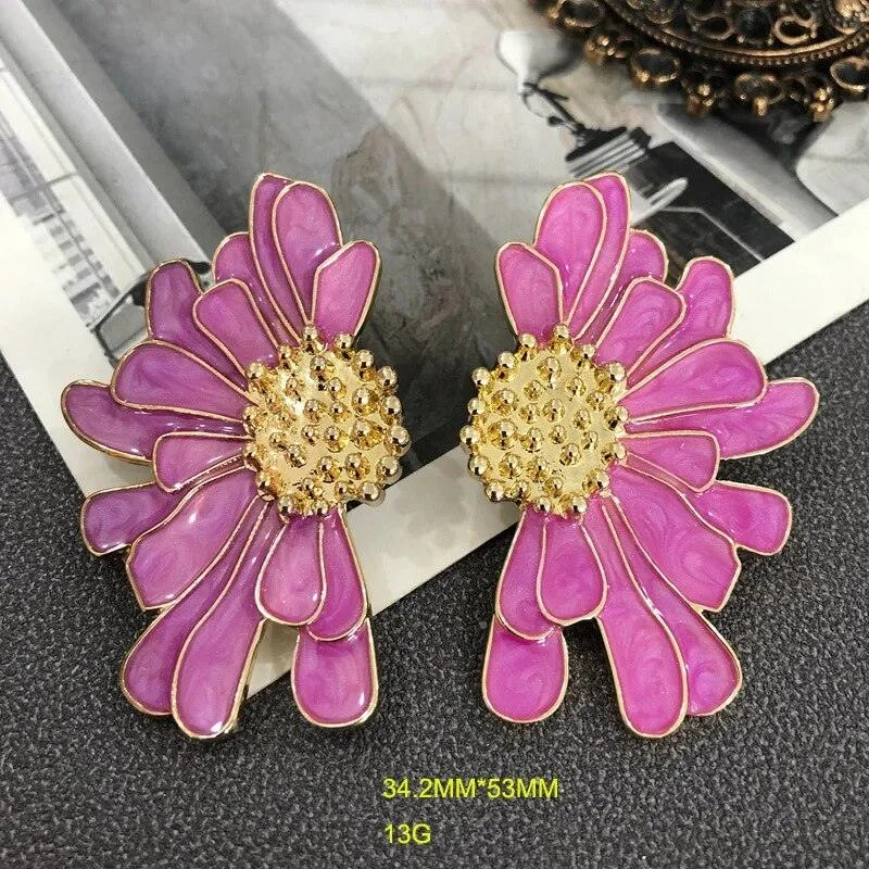 Veera Enamel Flower Earrings - Glova