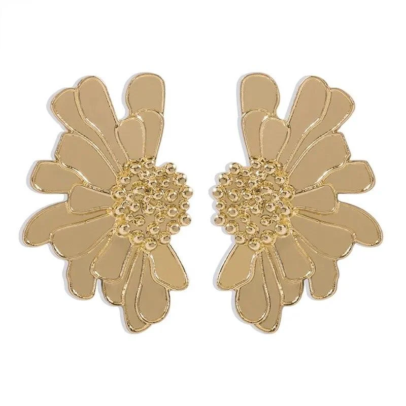 Veera Enamel Flower Earrings - Glova