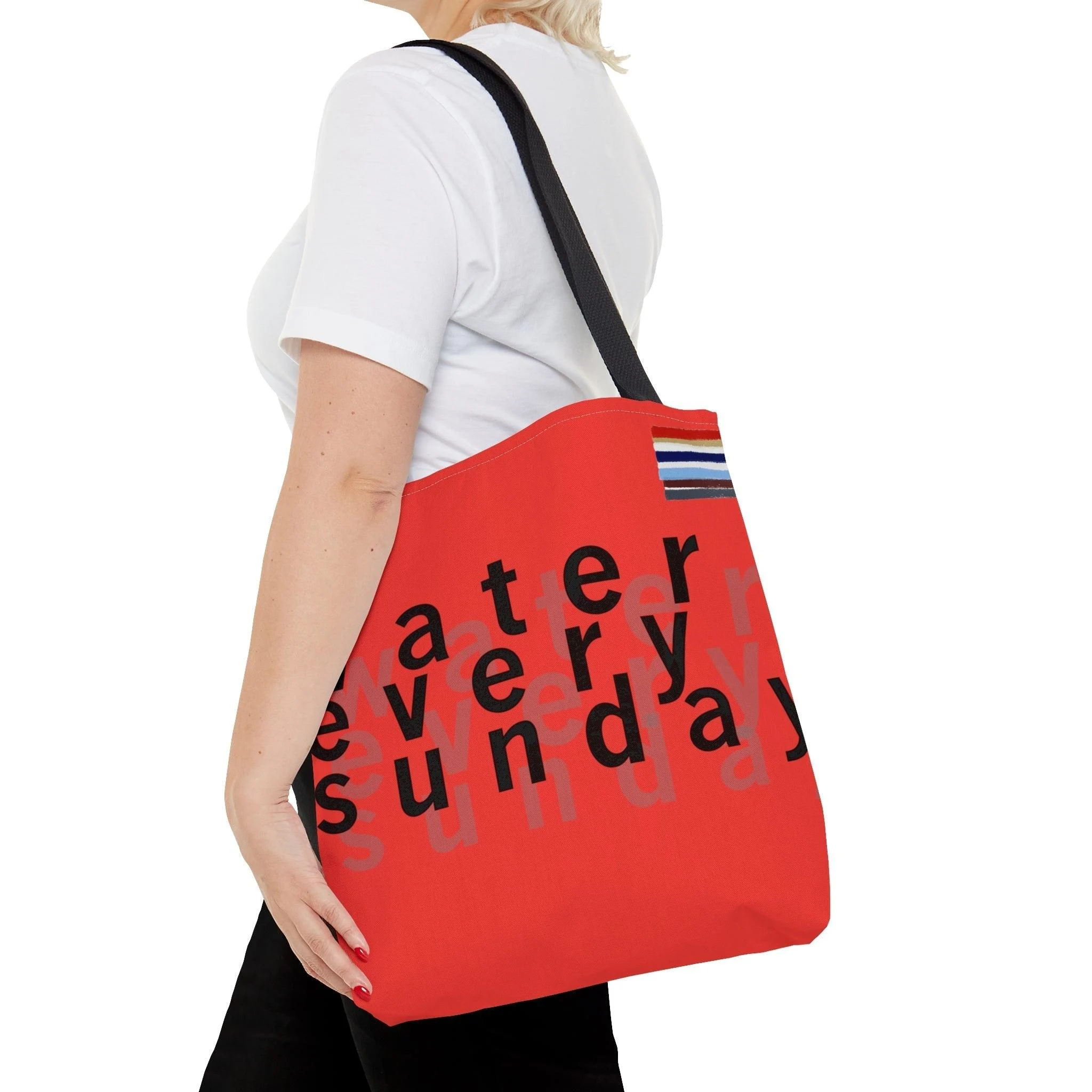 WATEREVERYSUNDAY Basic Logo Everyday Tote - Tomato Red - Glova