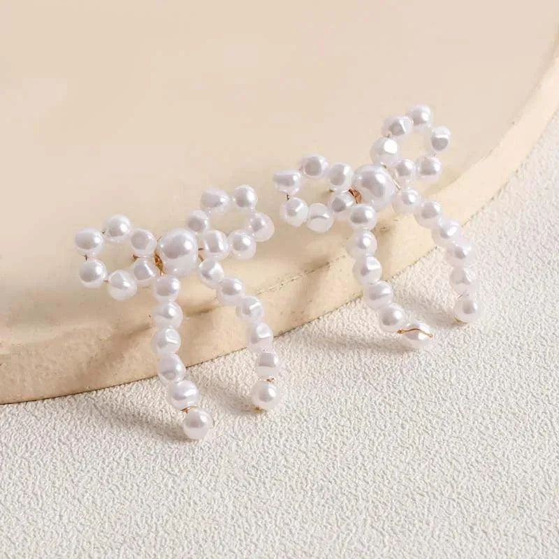 Wella Pearl Bowknot Stud Earrings - Glova