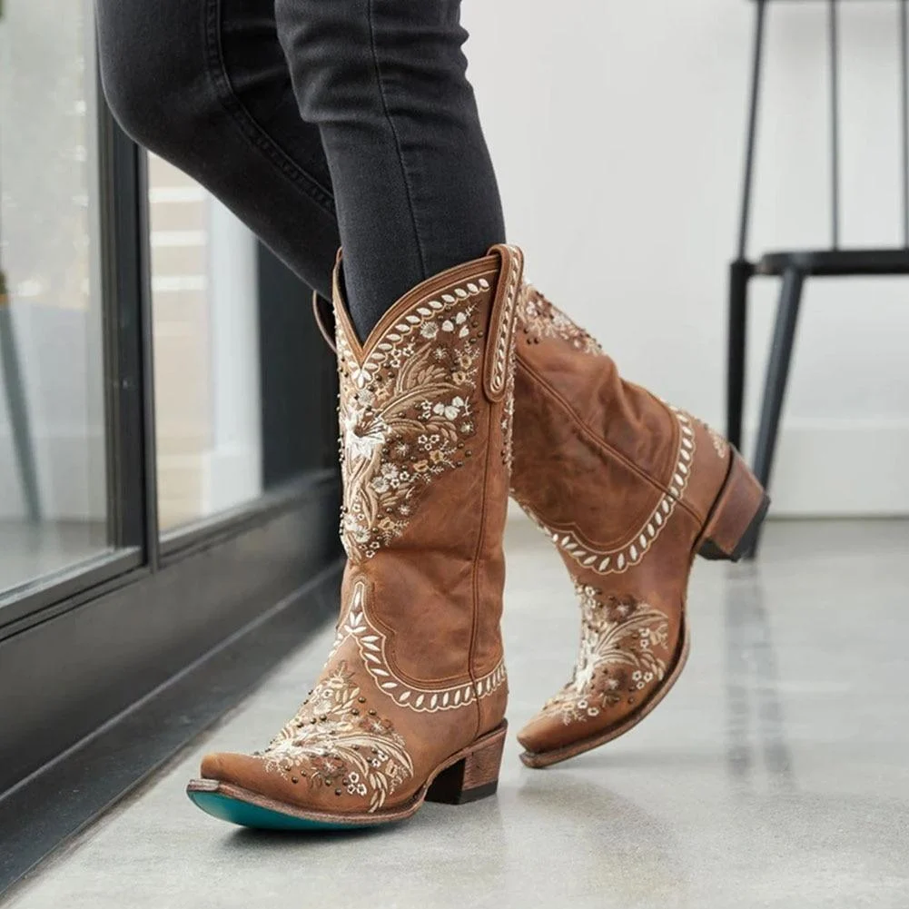 White Floral Embroidery Cowgirl Boots - Glova