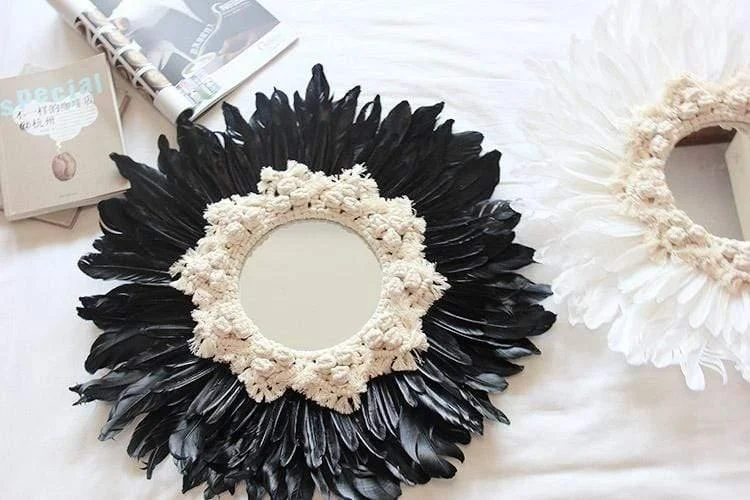 White Gerbera Daisy Macrame Mirror - Glova