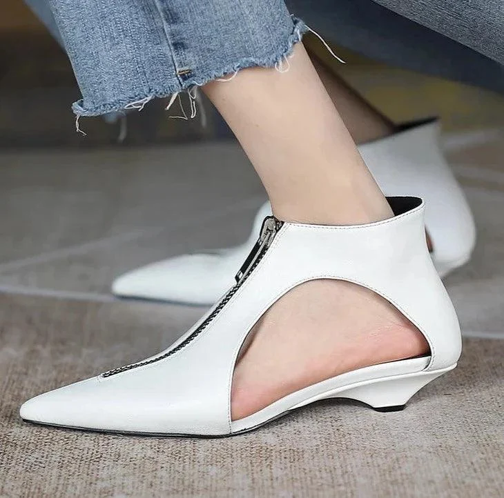 Women Zipper Shoes Black White Low Heels Zipper Leather Shoes - Glova