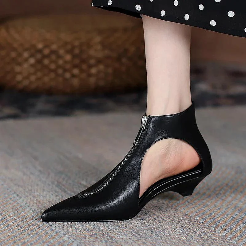 Women Zipper Shoes Black White Low Heels Zipper Leather Shoes - Glova