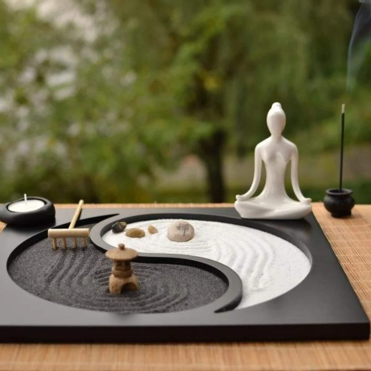 Yin Yang Zen Garden - Glova