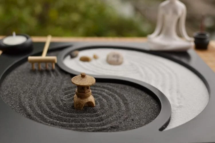 Yin Yang Zen Garden - Glova