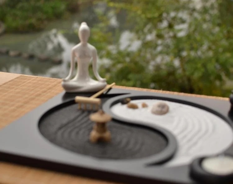 Yin Yang Zen Garden - Glova