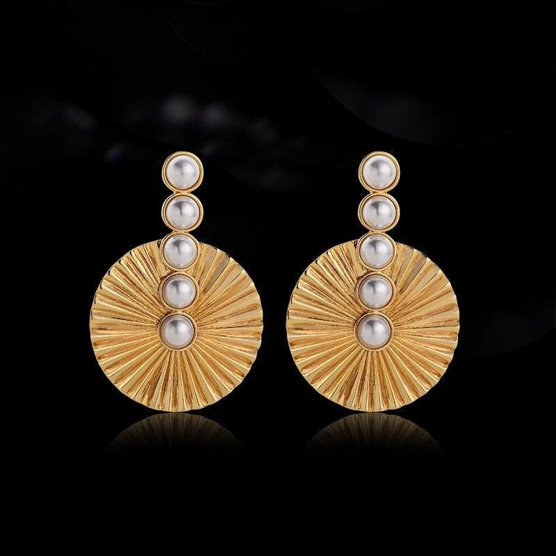 Zuria Vintage Gold Disk and Pearl Earrings - Glova