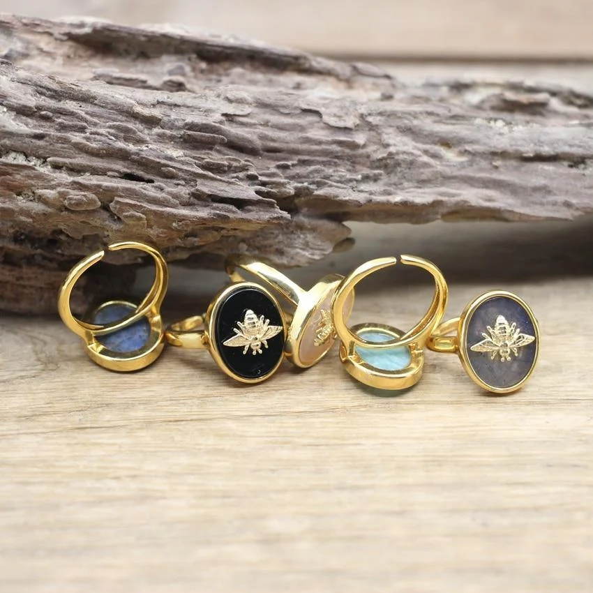 The Bee Ring - Glova