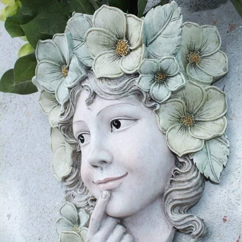 The Flower Goddess Wall Pot - Glova