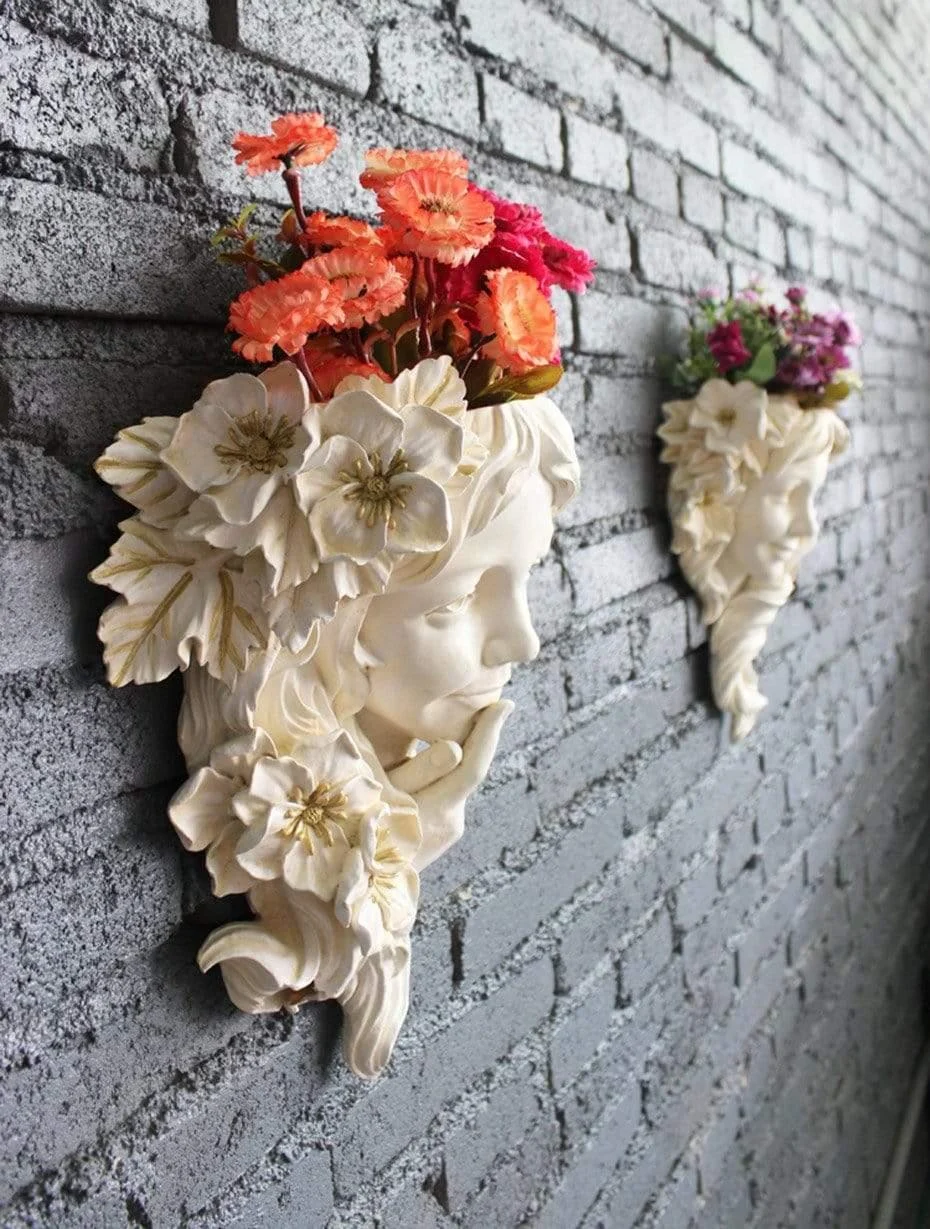 The Flower Goddess Wall Pot - Glova