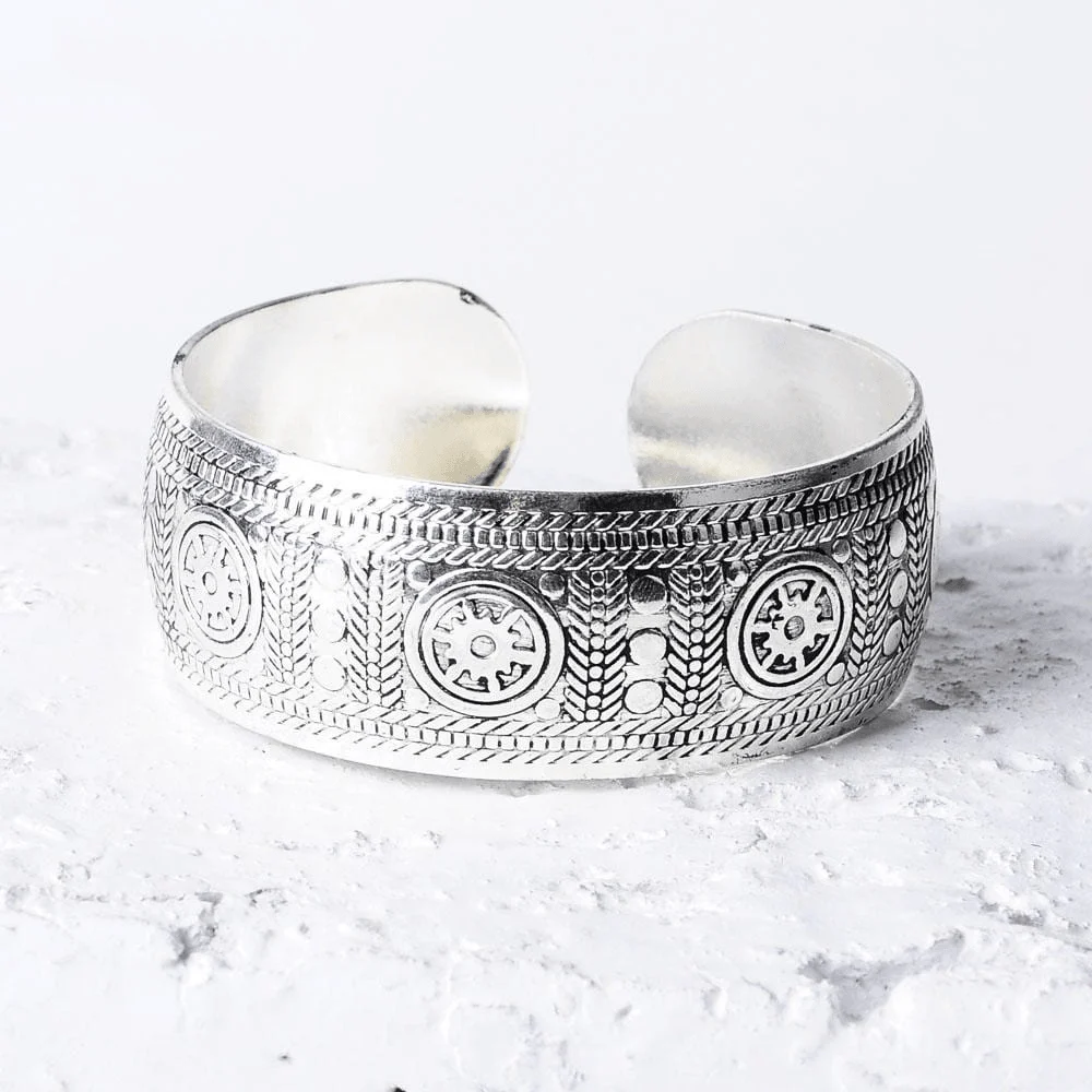 Tibetan Silver Boho Cuff - Glova