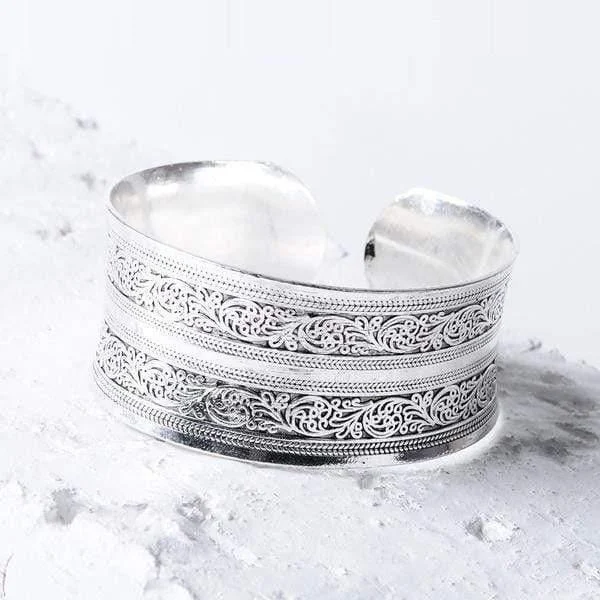 Tibetan Silver Boho Cuff - Glova